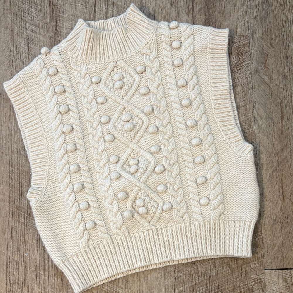 Wilfred Cream Cable & Bobble Knit Sleeveless Turtleneck - Picture 3 of 7